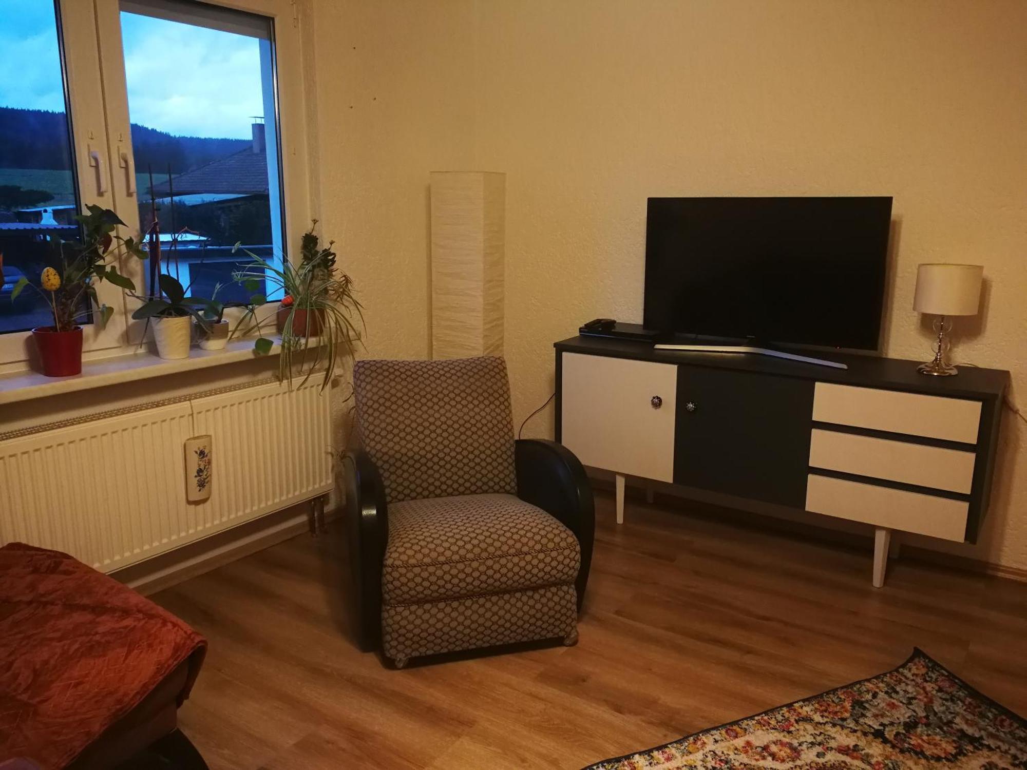 Ferienwohnung Mit Balkon 1.Og Neustadt bei Coburg Exterior foto